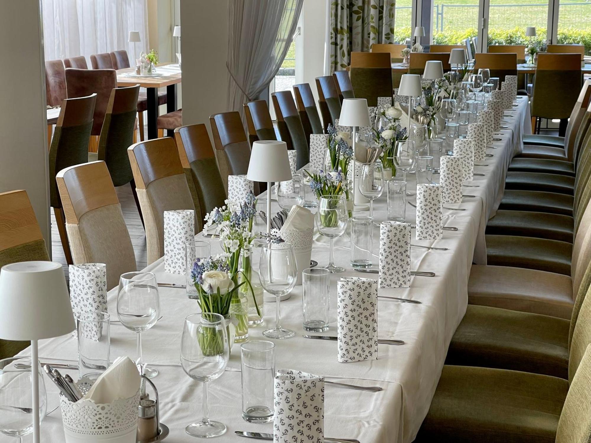 Hotel Restaurant Fidi Wolfsthal  Exteriör bild